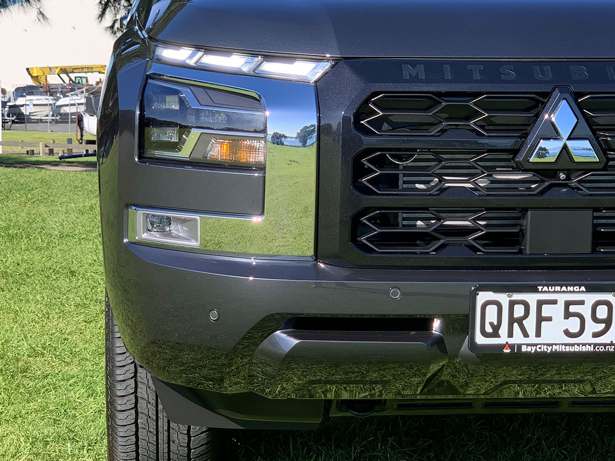 2024 Mitsubishi Triton GLXR 2WD 2.4L Bi-Turbo Diesel 6 Speed Auto