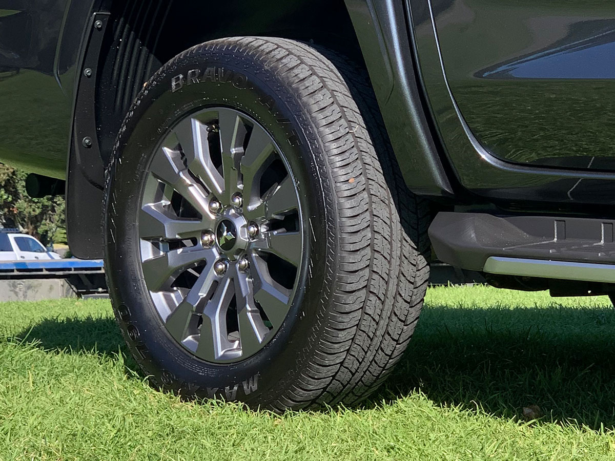 2024 Mitsubishi Triton GLXR 2WD 2.4L Bi-Turbo Diesel 6 Speed Auto