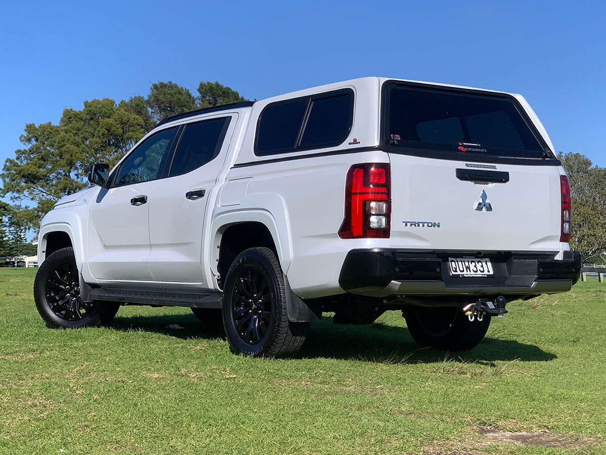 2024 Mitsubishi Triton VRX 4WD 2.4L Bi-Turbo Diesel 6 Speed Auto