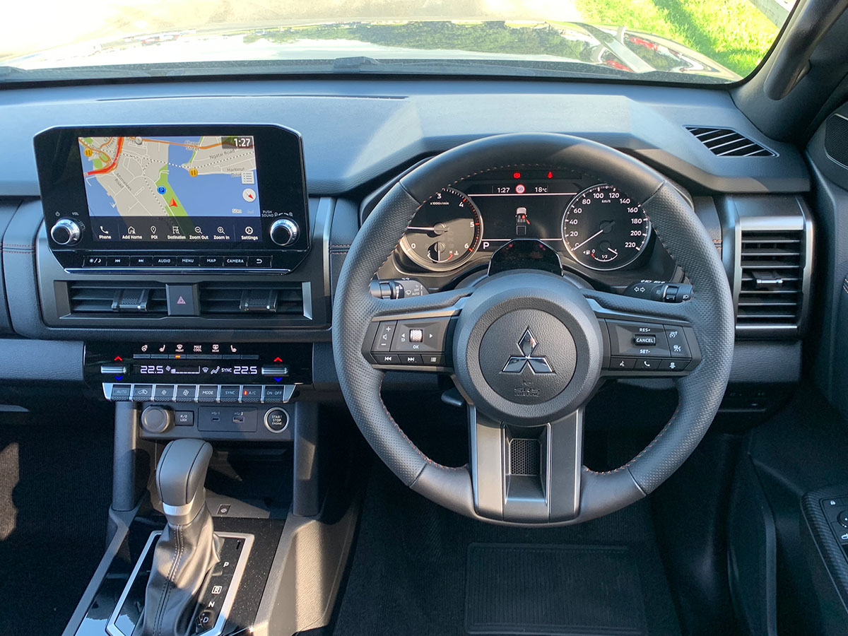 2025 Mitsubishi Triton VRX 2WD 2.4L Bi-Turbo Diesel 6 Speed Auto