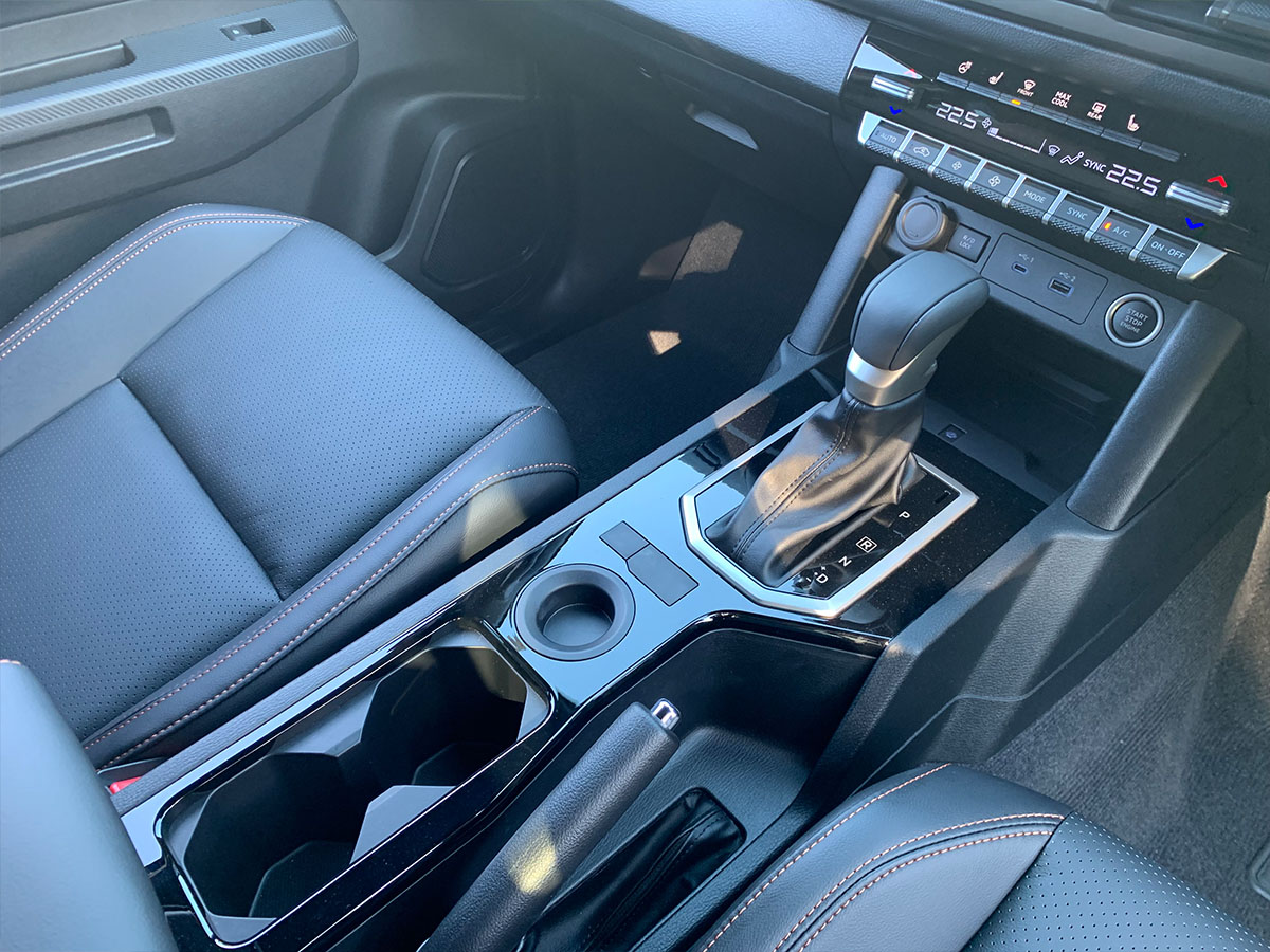 2025 Mitsubishi Triton VRX 2WD 2.4L Bi-Turbo Diesel 6 Speed Auto