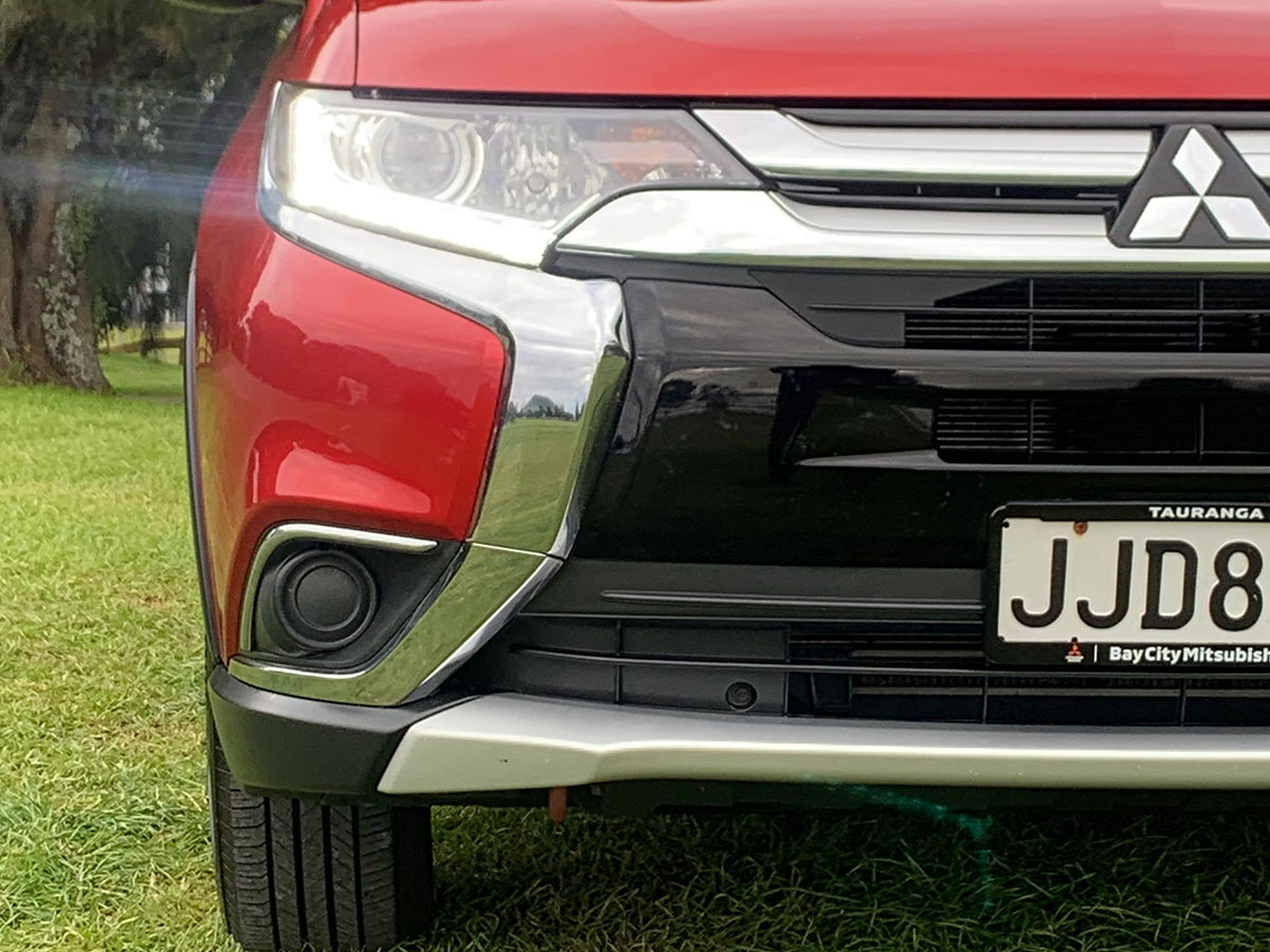 2015 Mitsubishi Outlander LS 2.4L Petrol 4wd