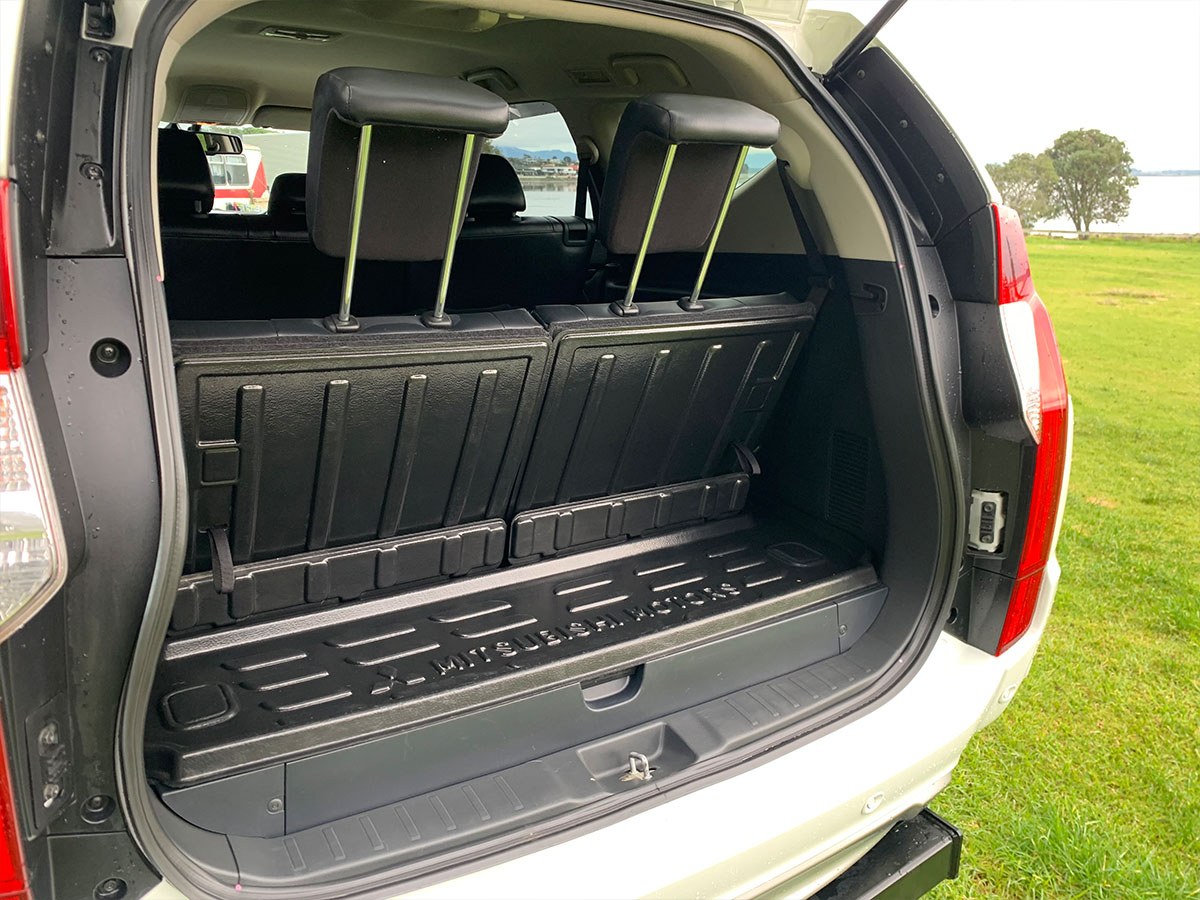 2017 Mitsubishi Pajero Sport VRX 2.4L Diesel 4WD 8 Speed Automatic