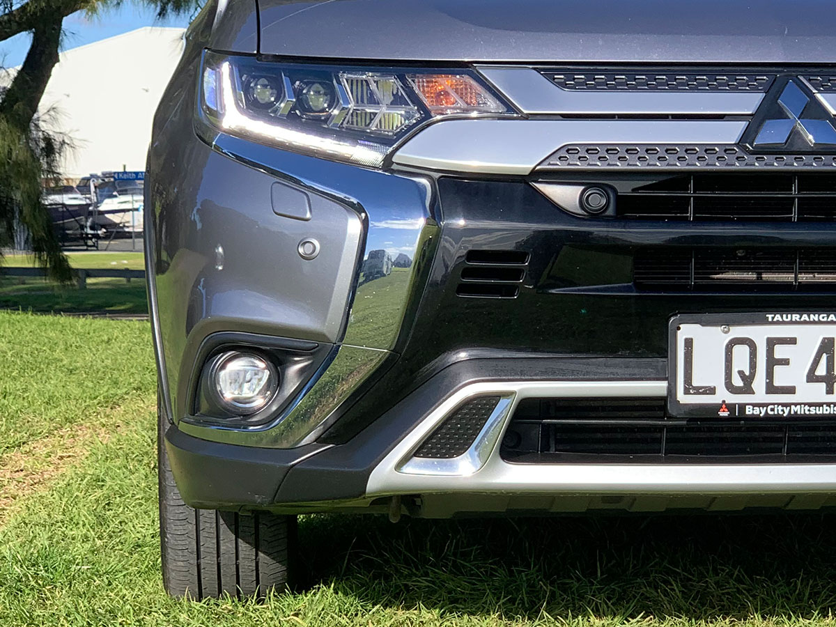 2018 Mitsubishi Outlander VRX 2.3L Diesel 4WD 7 Seater