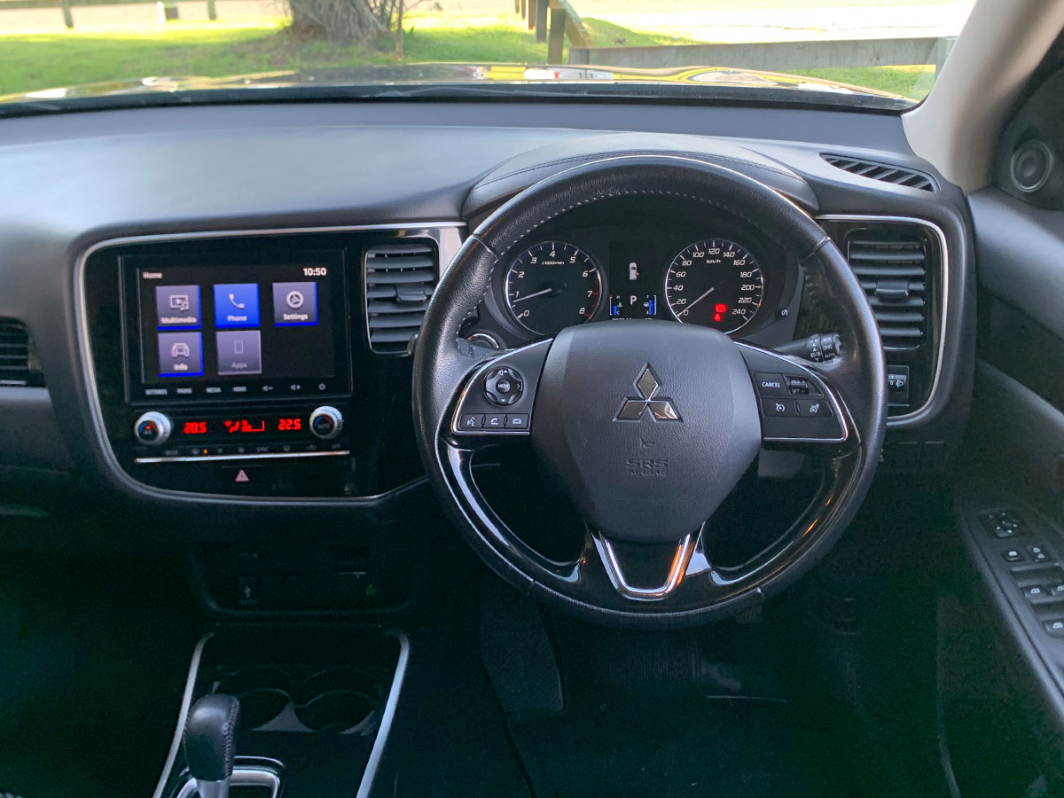 2021 Mitsubishi Outlander LS 2.4L Petrol 7 Seater Automatic