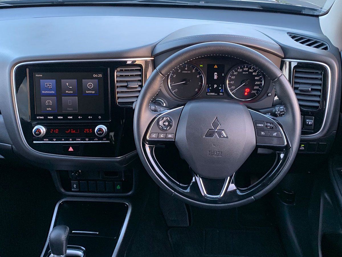 2022 Mitsubishi Outlander LS 2.4L Petrol 7 Seater Automatic