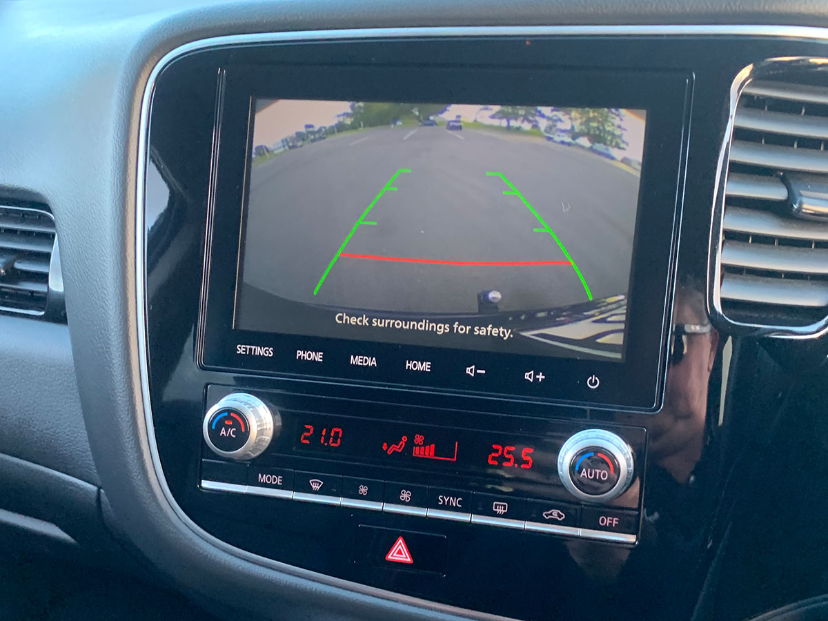 2022 Mitsubishi Outlander LS 2.4L Petrol 7 Seater Automatic