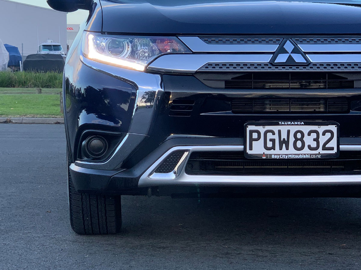 2022 Mitsubishi Outlander LS 2.4L Petrol 7 Seater Automatic