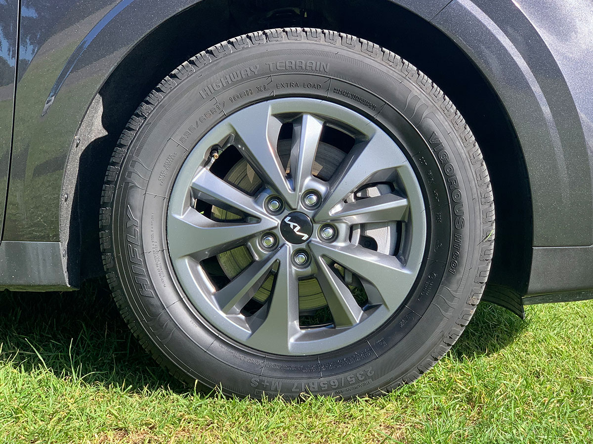 2023 Kia Carnival EX 2.2L Diesel Turbo 8 Seater