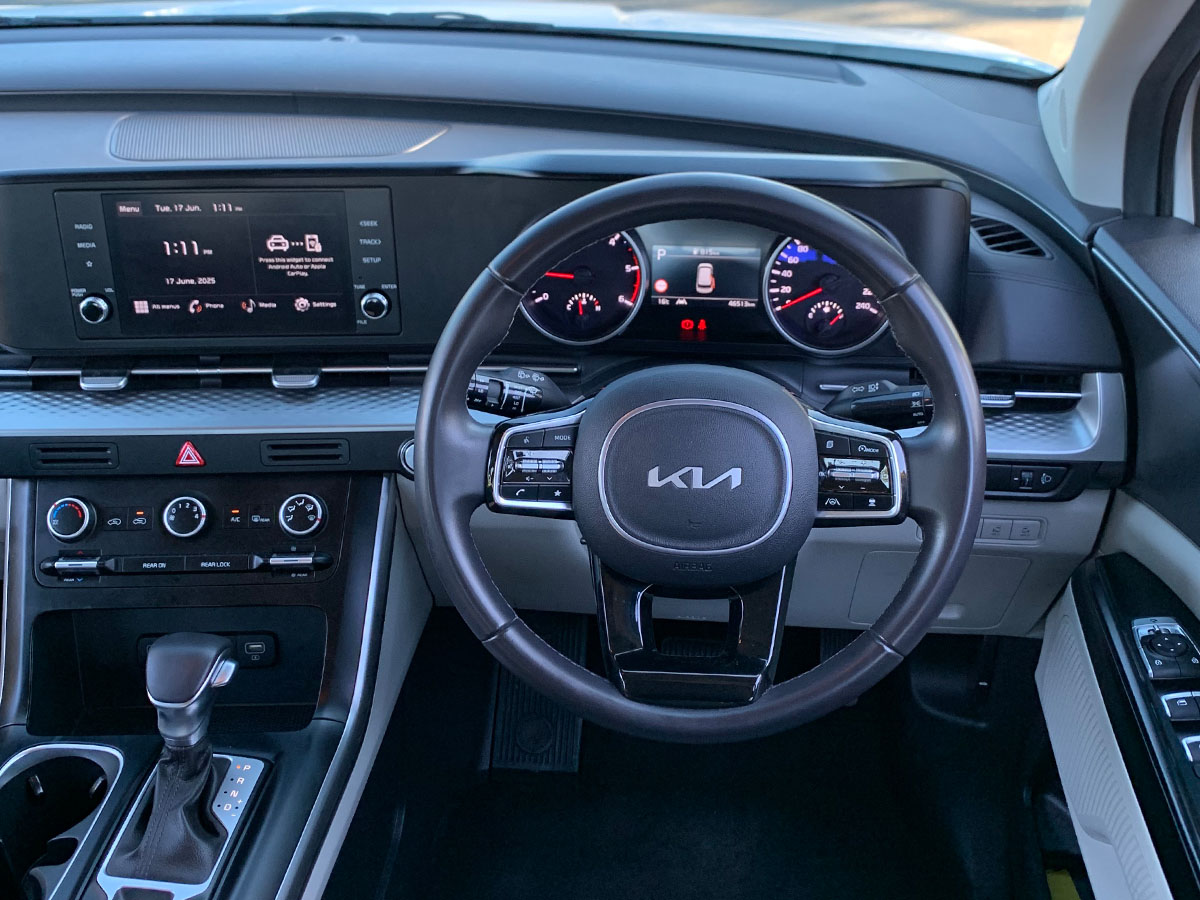 2023 Kia Carnival EX 2.2L Diesel Turbo 8 Seater