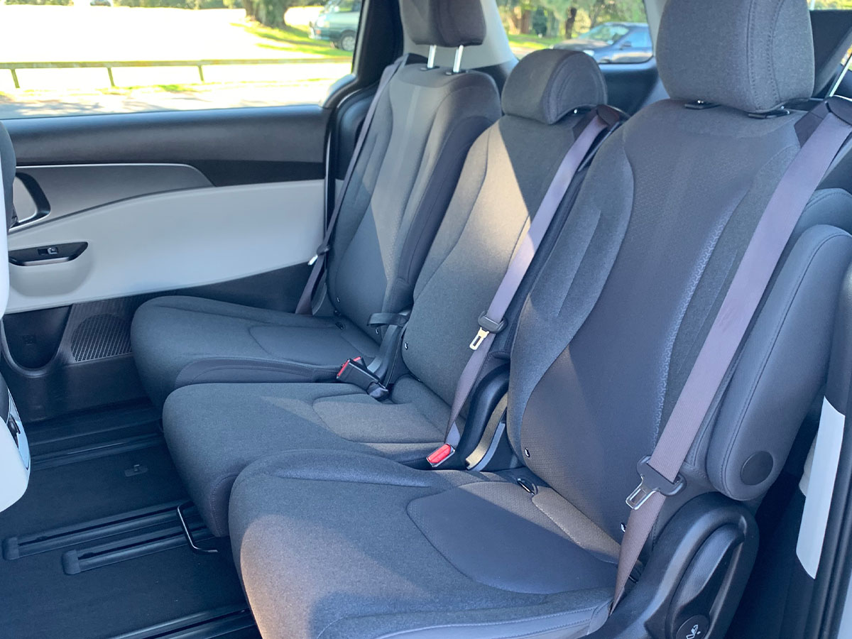 2023 Kia Carnival EX 2.2L Diesel Turbo 8 Seater