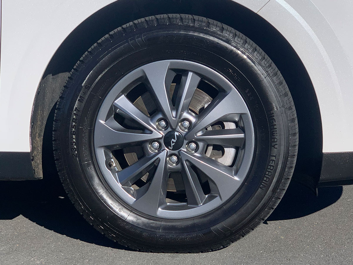 2023 Kia Carnival EX 2.2L Diesel Turbo 8 Seater