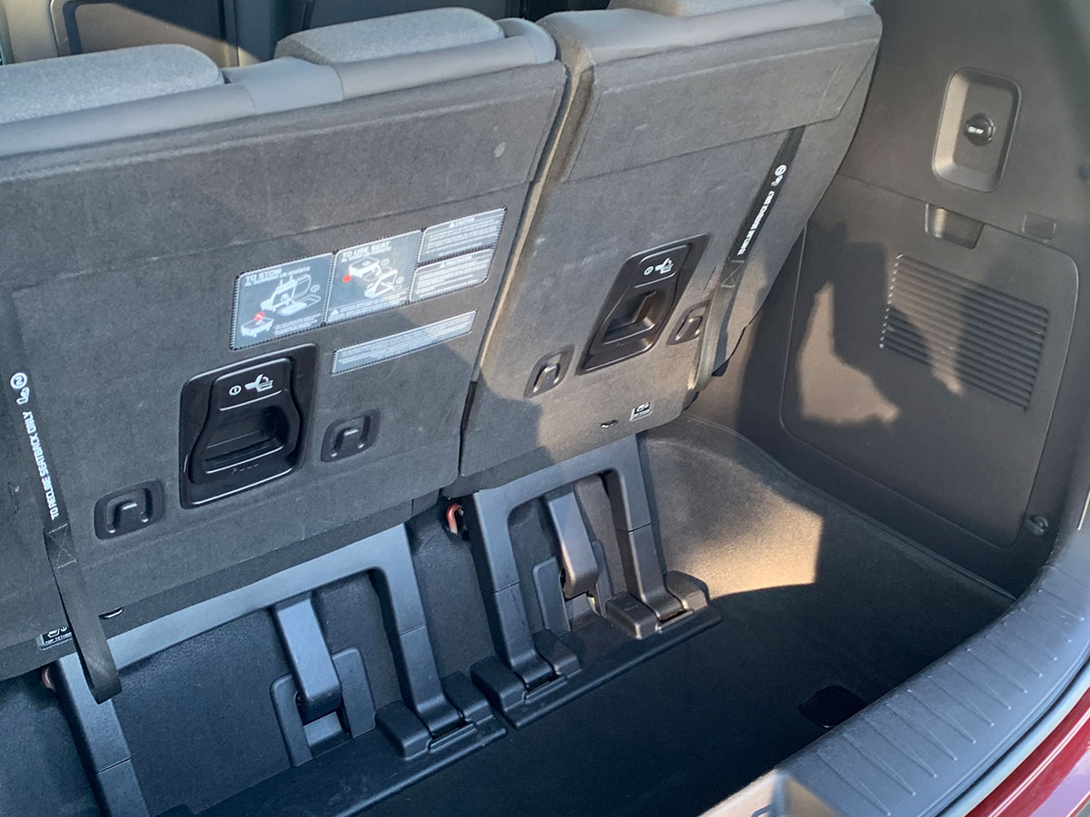 2023 Kia Carnival EX 2.2L Diesel Turbo 8 Seater