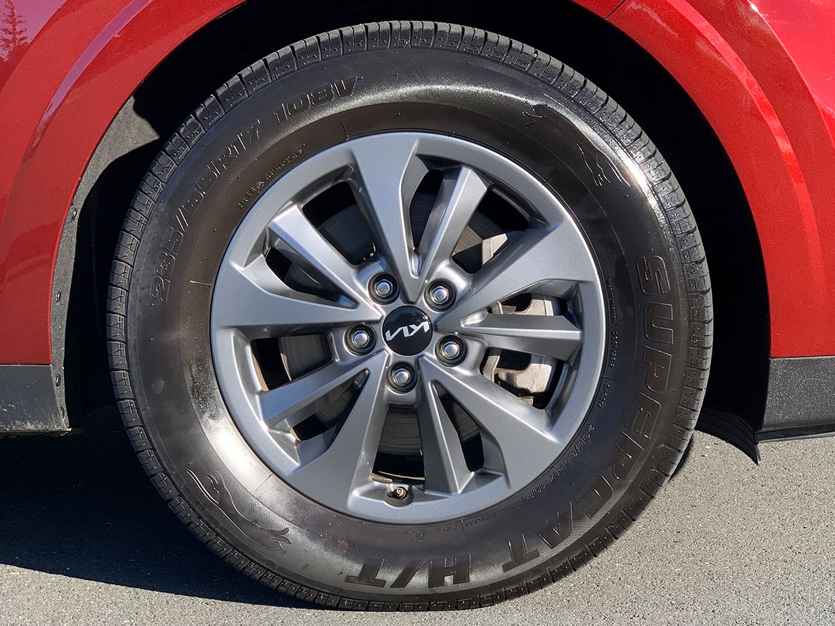 2023 Kia Carnival EX 2.2L Diesel Turbo 8 Seater