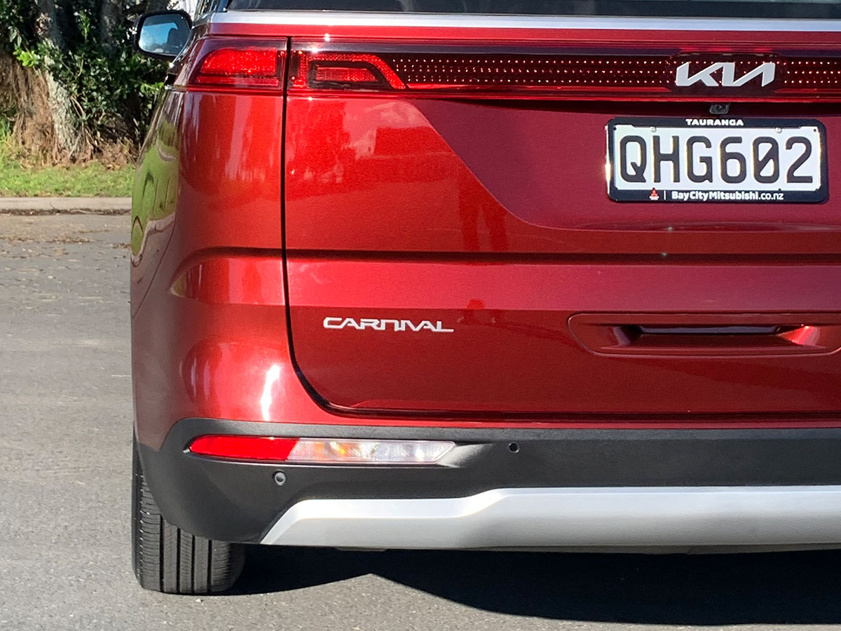 2023 Kia Carnival EX 2.2L Diesel Turbo 8 Seater