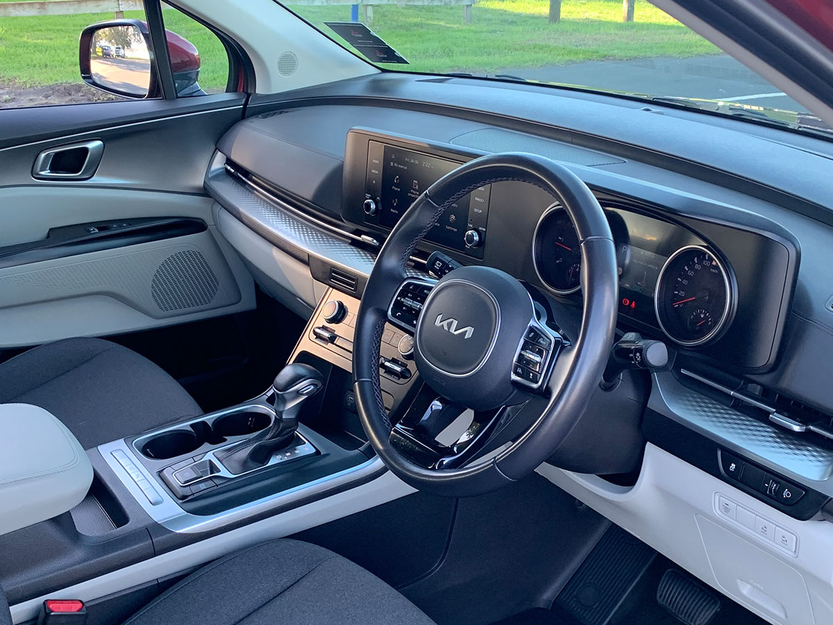 2023 Kia Carnival EX 2.2L Diesel Turbo 8 Seater