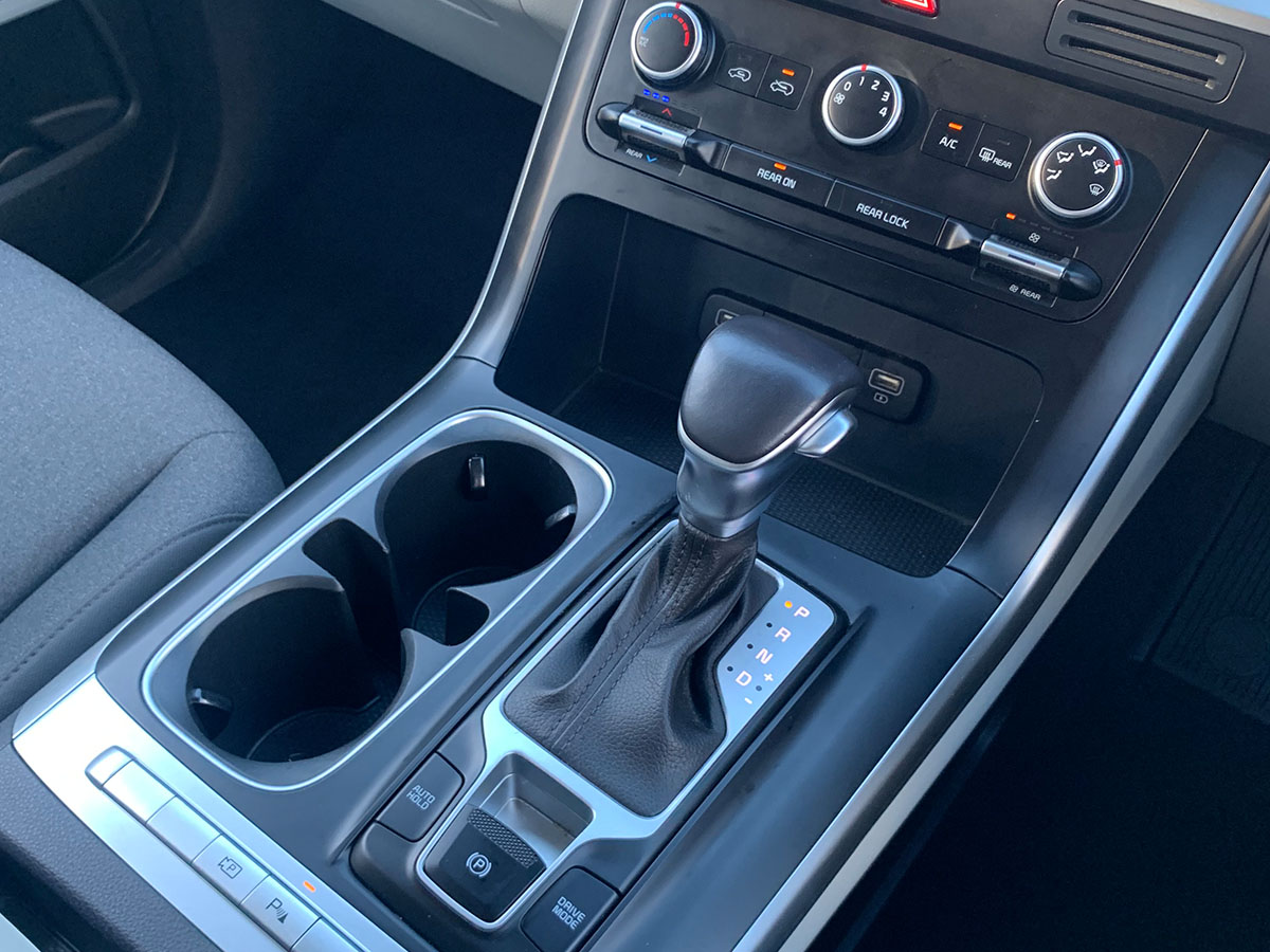 2023 Kia Carnival EX 2.2L Diesel Turbo 8 Seater