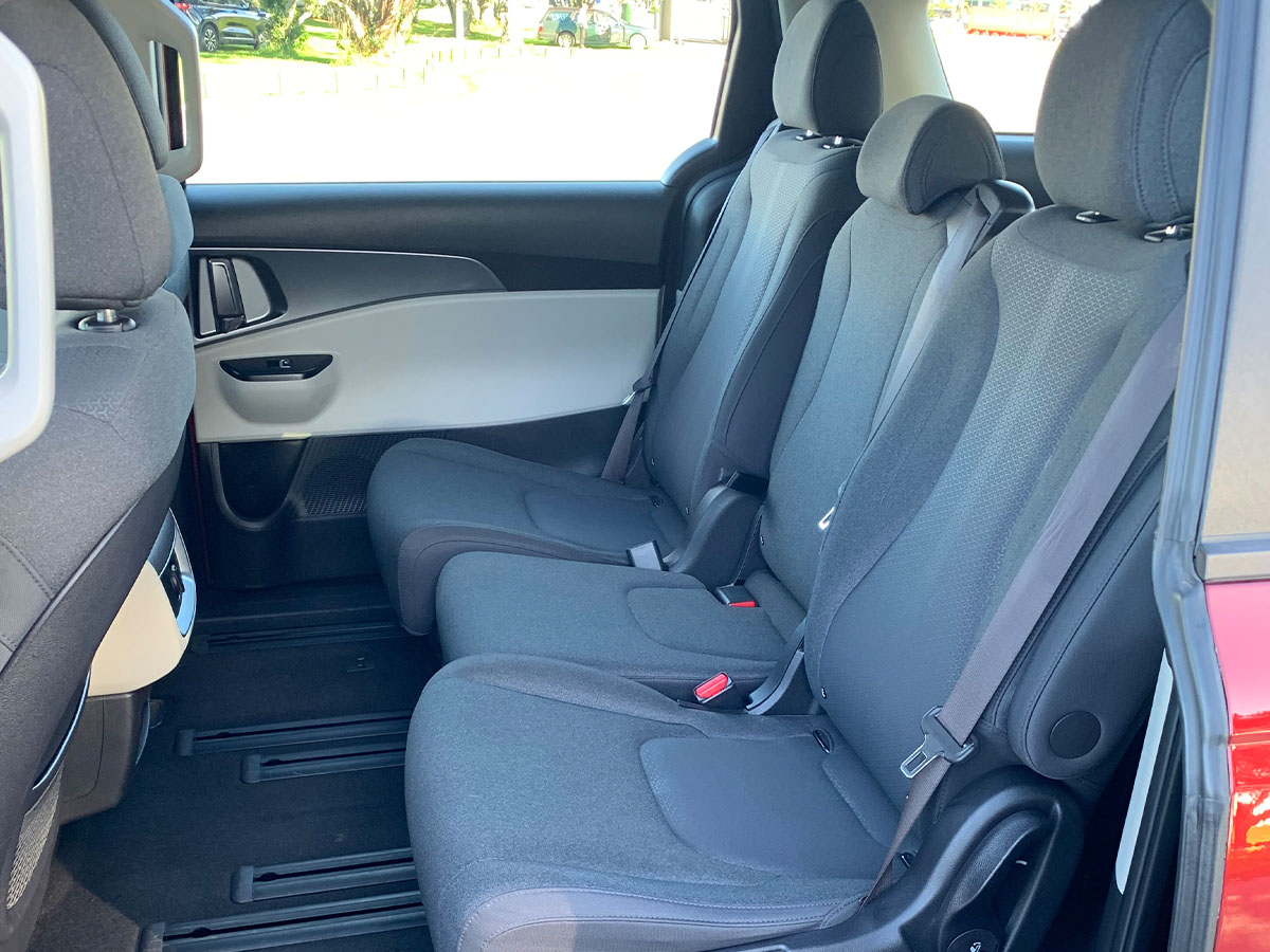 2023 Kia Carnival EX 2.2L Diesel Turbo 8 Seater