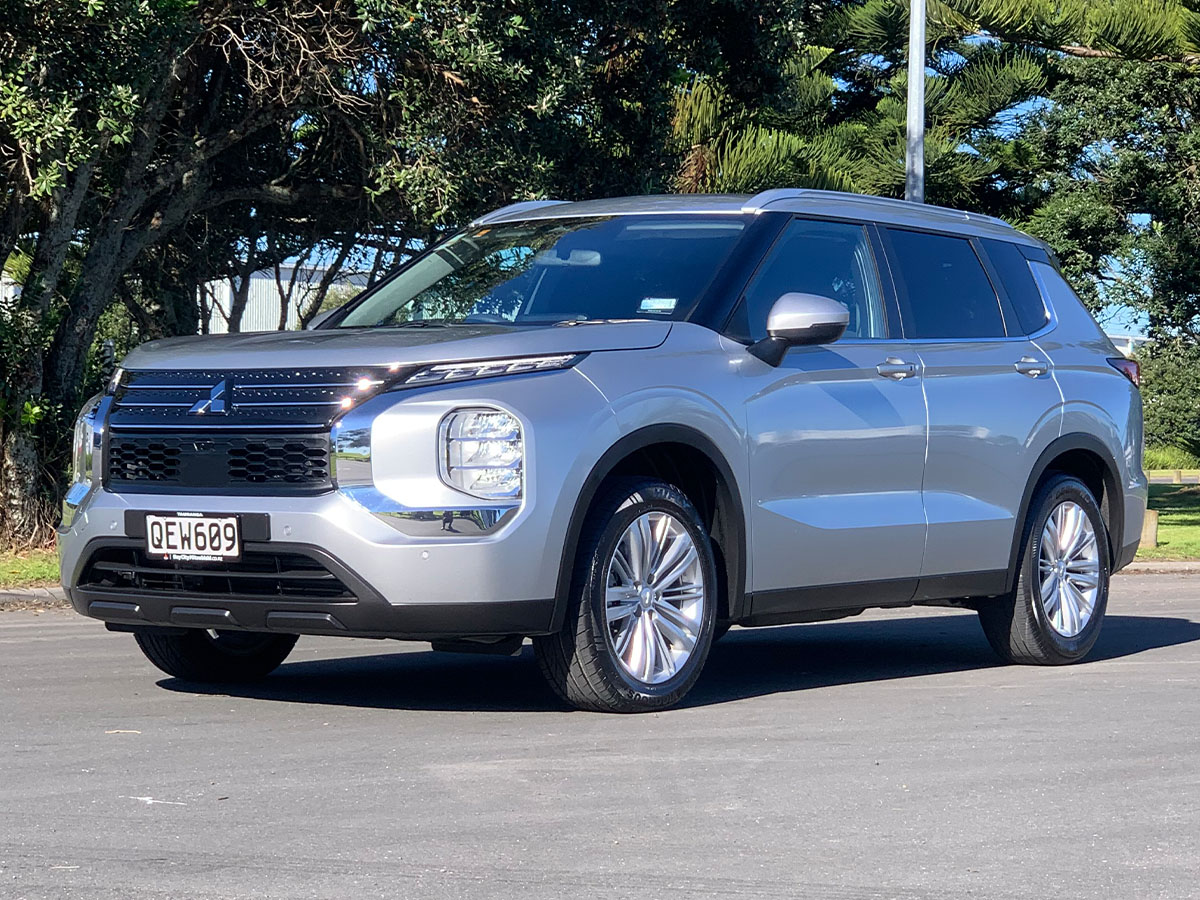 2023 Mitsubishi Outlander LS 2WD 2.5L Petrol Auto