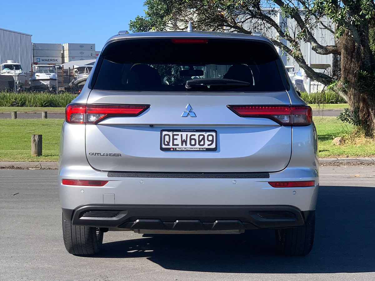 2023 Mitsubishi Outlander LS 2WD 2.5L Petrol Auto