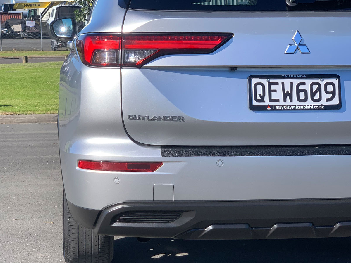 2023 Mitsubishi Outlander LS 2WD 2.5L Petrol Auto