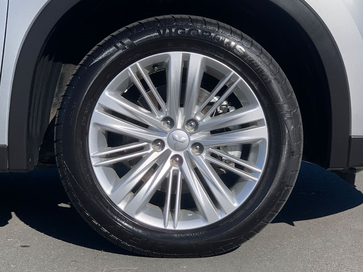 2023 Mitsubishi Outlander LS 2WD 2.5L Petrol Auto