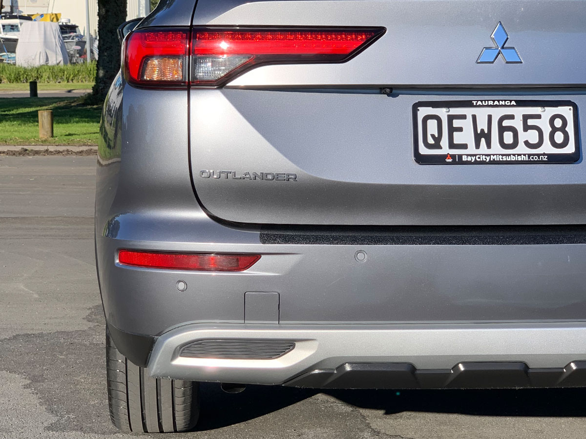 2023 Mitsubishi Outlander XLS 2WD 7 Seater 2.5L Petrol Auto