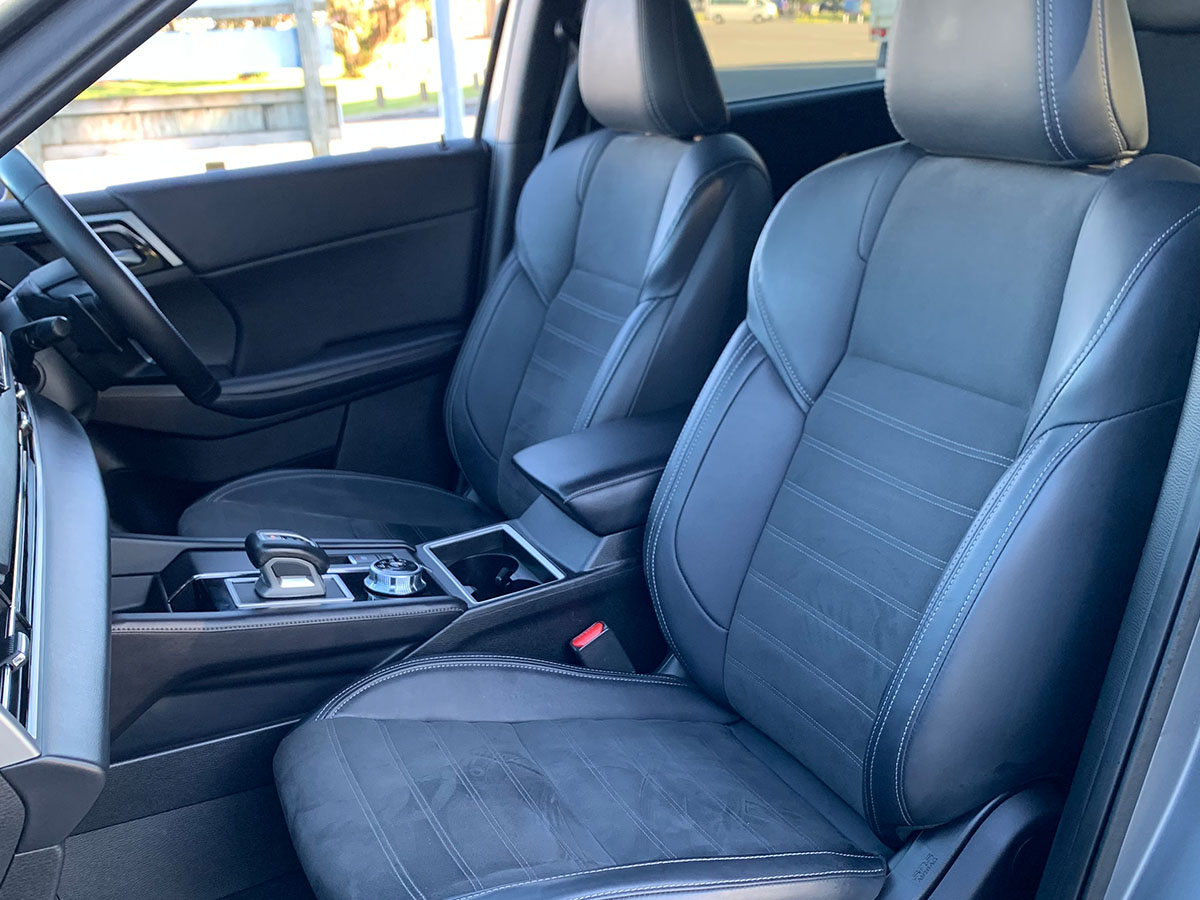 2023 Mitsubishi Outlander XLS 2WD 7 Seater 2.5L Petrol Auto