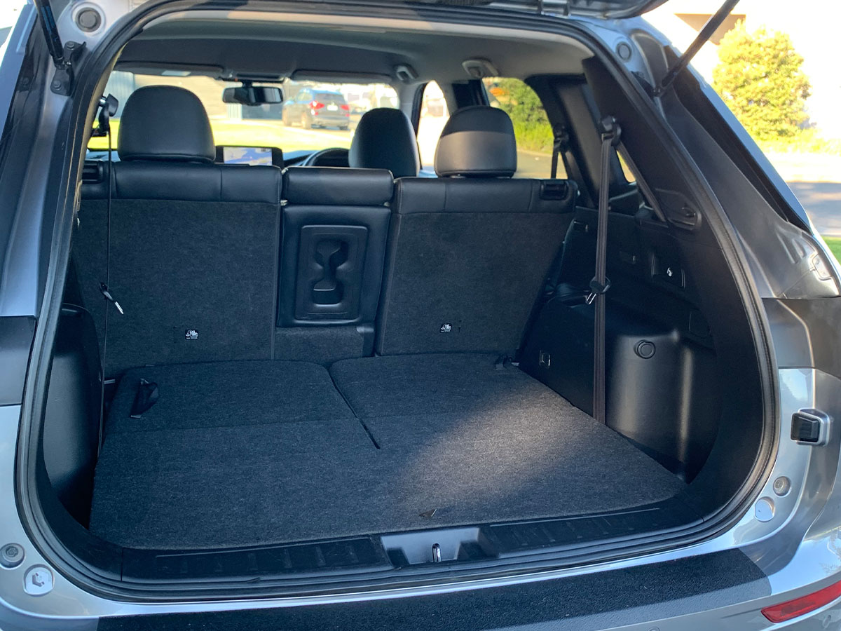 2023 Mitsubishi Outlander XLS 2WD 7 Seater 2.5L Petrol Auto