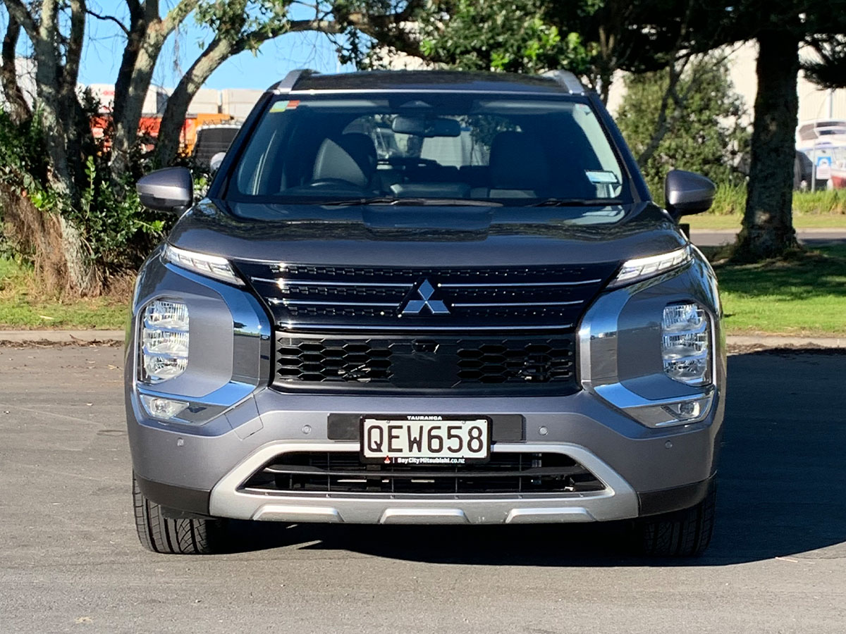2023 Mitsubishi Outlander XLS 2WD 7 Seater 2.5L Petrol Auto