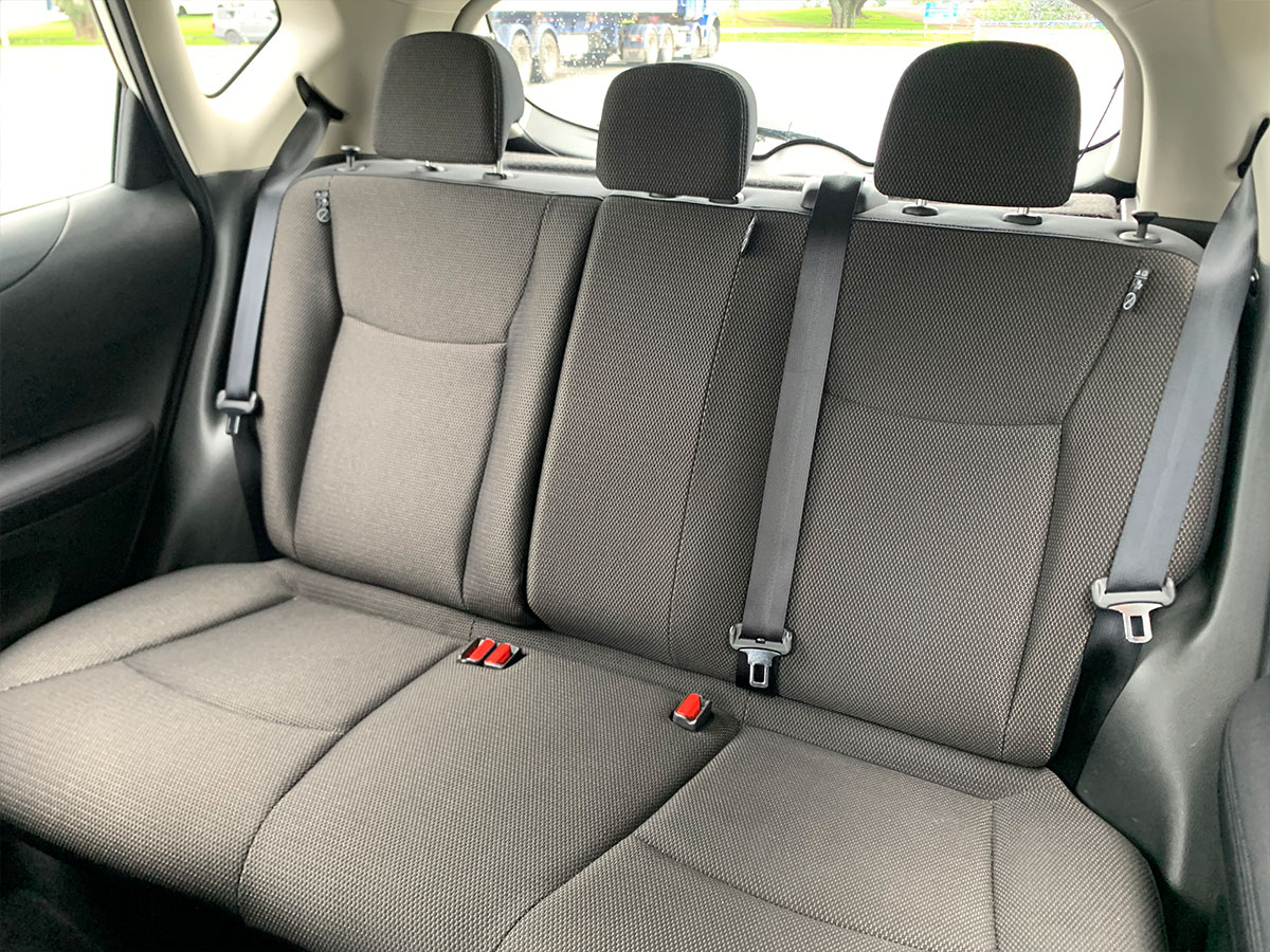 2016 Nissan Pulsar ST