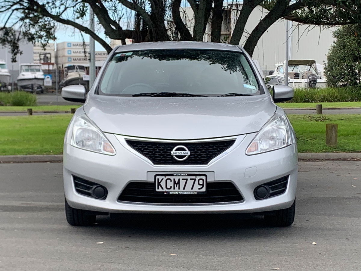 2016 Nissan Pulsar ST