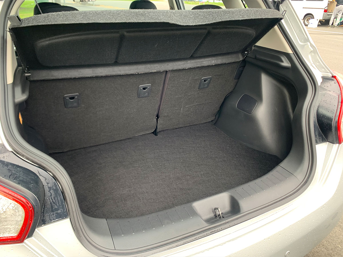 2016 Nissan Pulsar ST