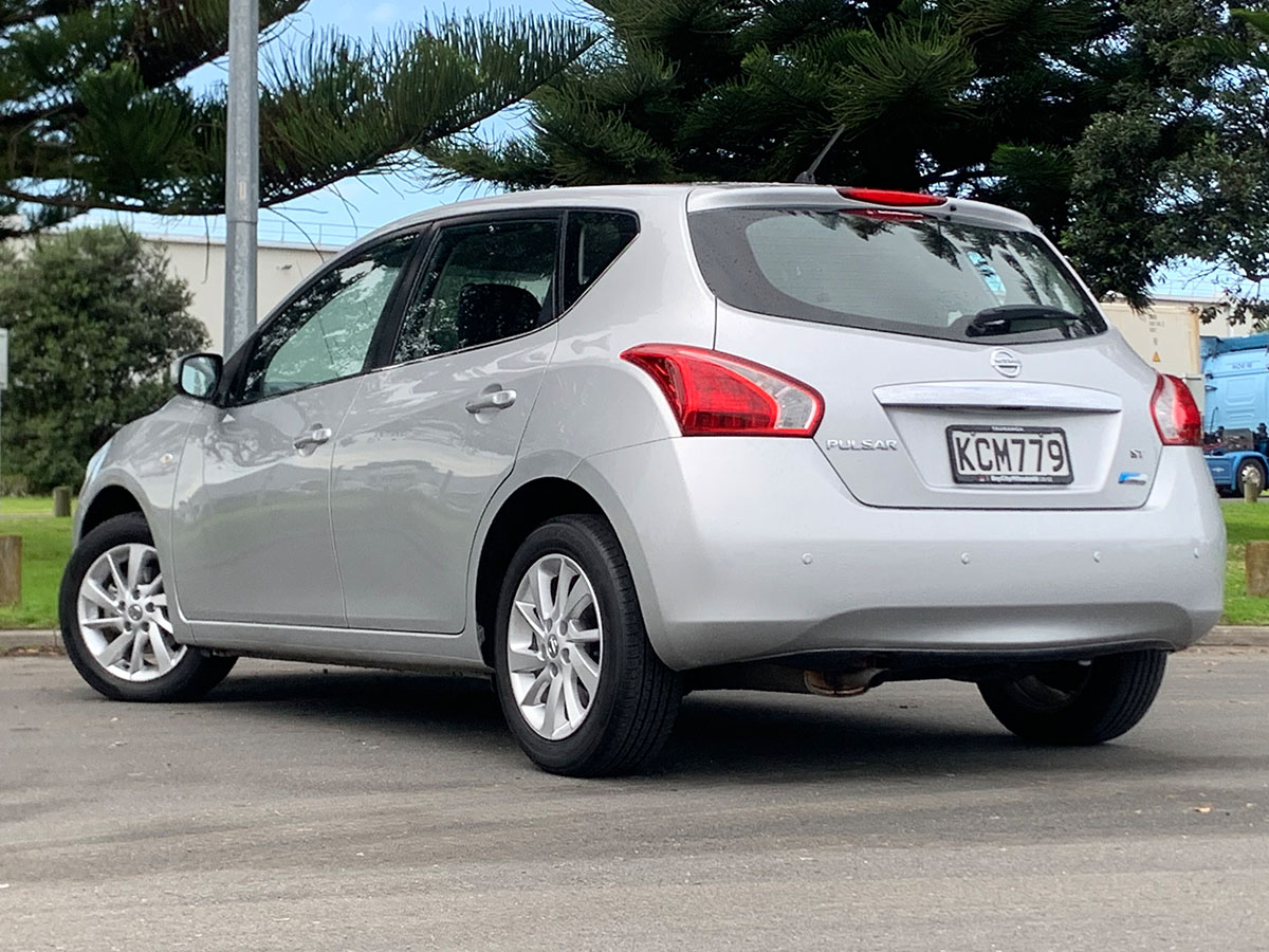 2016 Nissan Pulsar ST