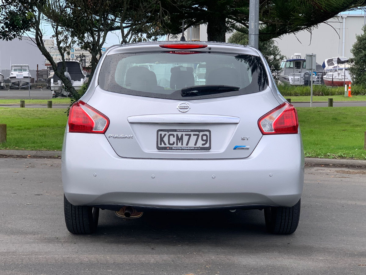 2016 Nissan Pulsar ST