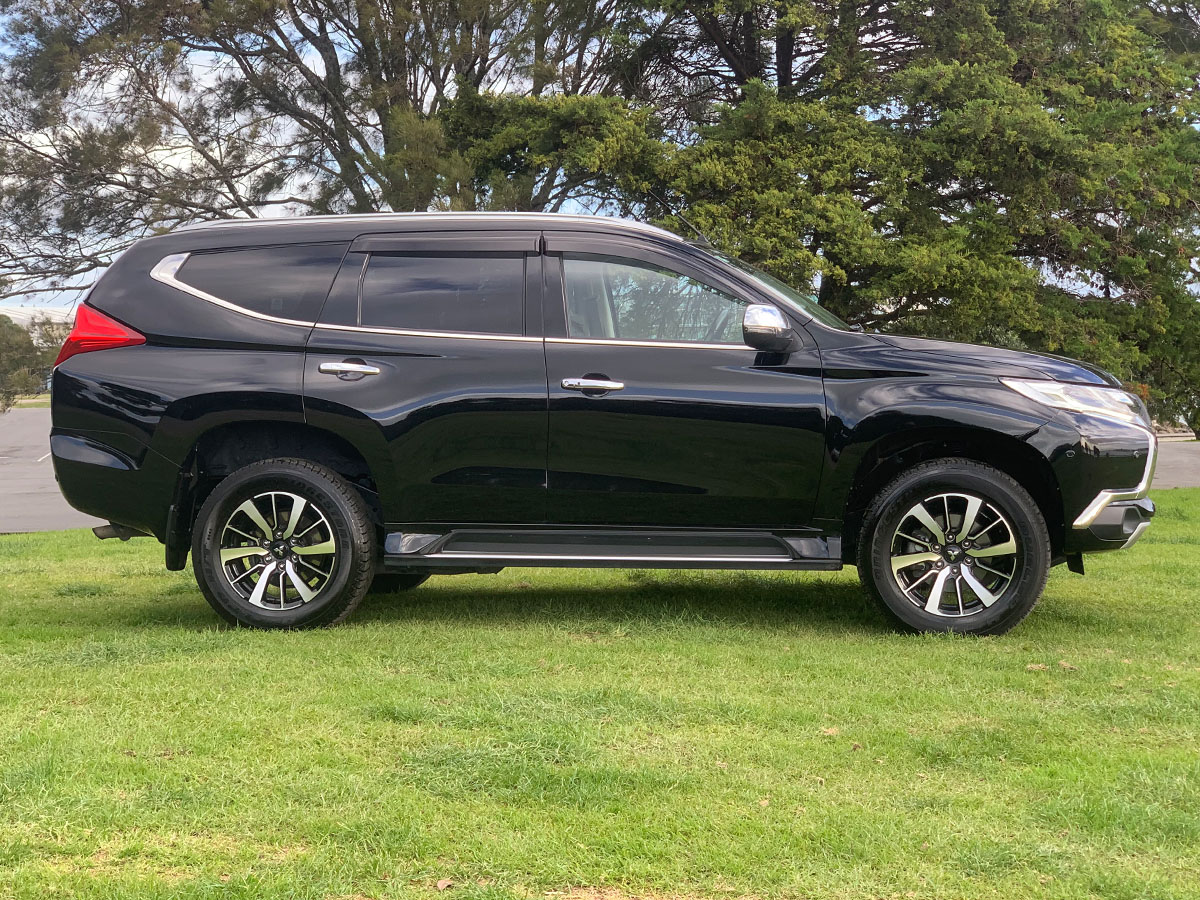 2017 Mitsubishi Pajero Sport VRX 2.4L Diesel 4WD 8 Speed Automatic