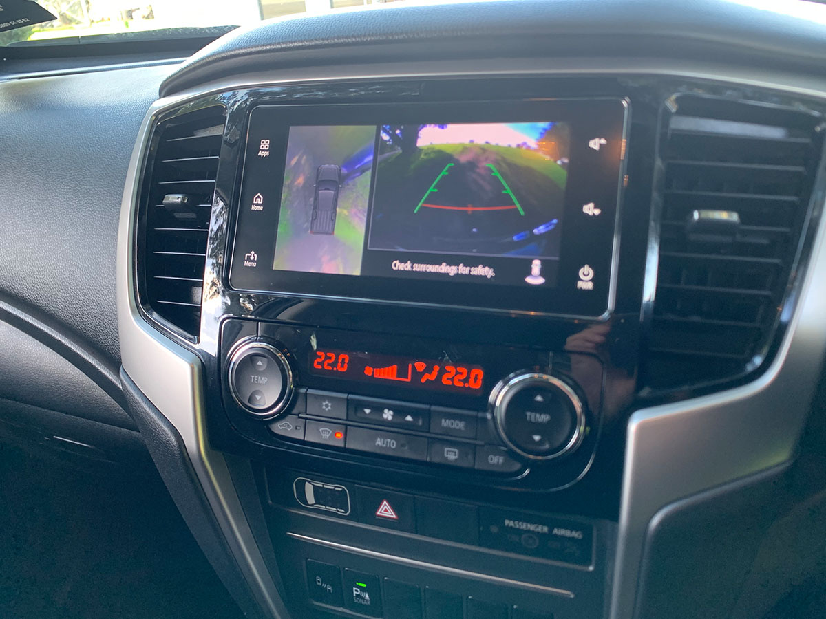 2021 Mitsubishi Triton GLSB 4WD 2.4L Diesel Turbo 6 Speed Auto