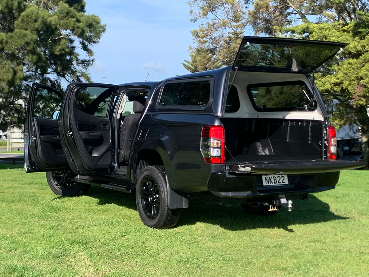 2021 Mitsubishi Triton GLSB 4WD 2.4L Diesel Turbo 6 Speed Auto