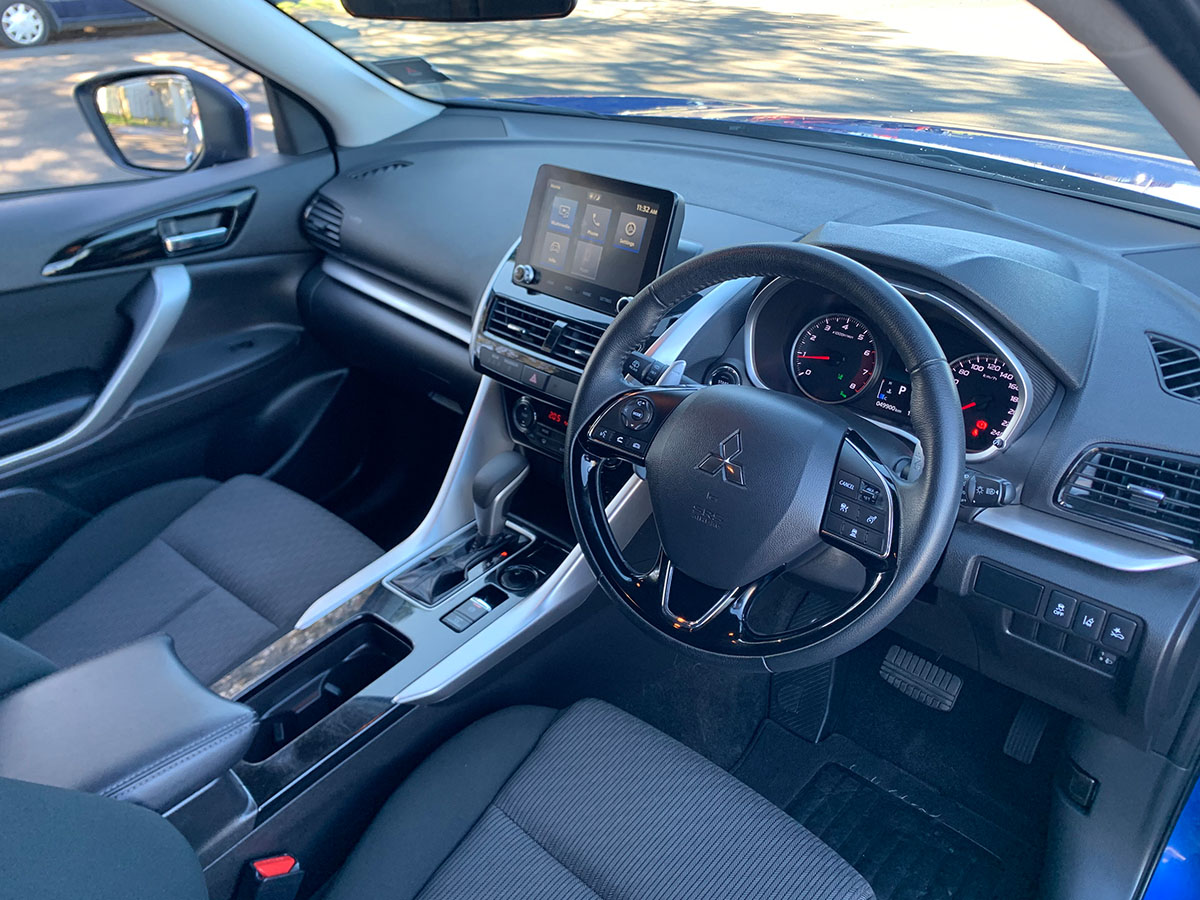 2023 Mitsubishi Eclipse Cross XLS 2WD