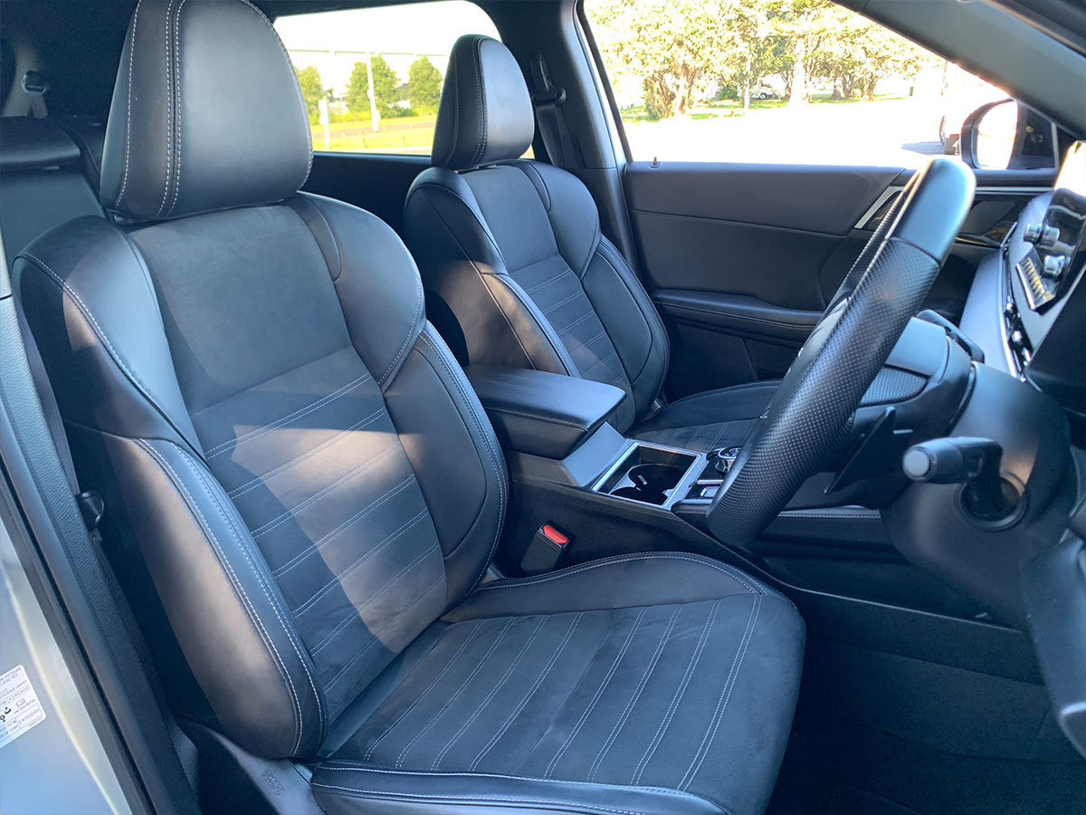 2024 Mitsubishi Outlander Sport 2WD 7 Seater 2.5L Petrol