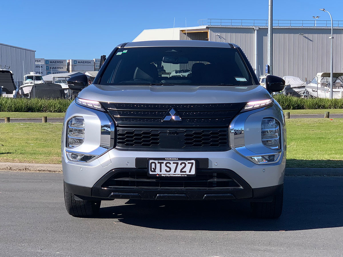 2024 Mitsubishi Outlander Sport 2WD 7 Seater 2.5L Petrol