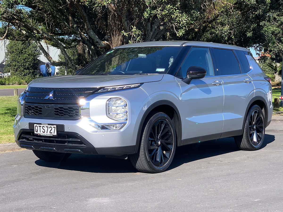 2024 Mitsubishi Outlander Sport 2WD 7 Seater 2.5L Petrol