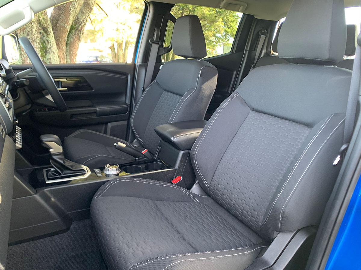 2024 Mitsubishi Triton GLXR 4WD 2.4L Bi-Turbo Diesel 6 Speed Auto