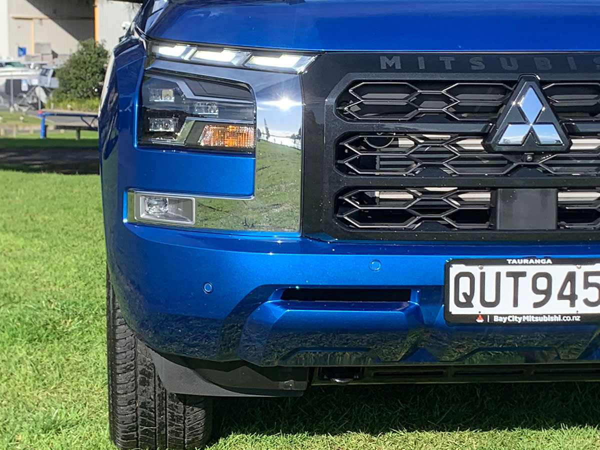 2024 Mitsubishi Triton GLXR 4WD 2.4L Bi-Turbo Diesel 6 Speed Auto