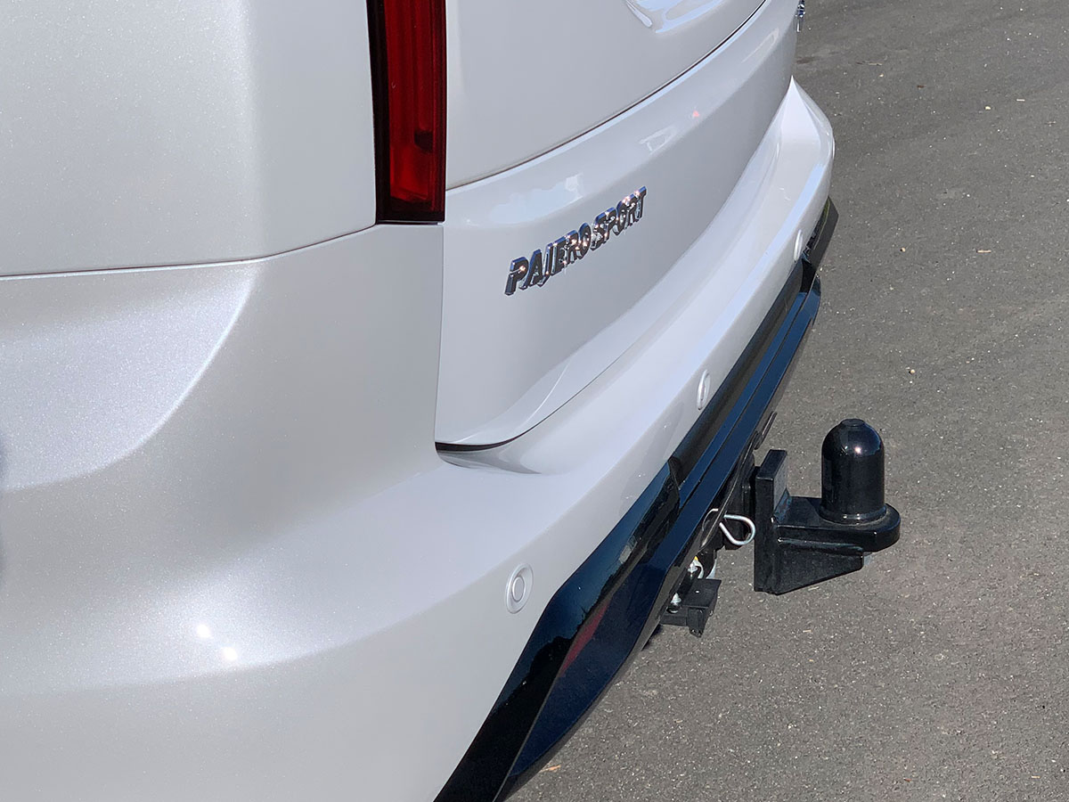 2025 Mitsubishi Pajero Sport VRX Black Edition