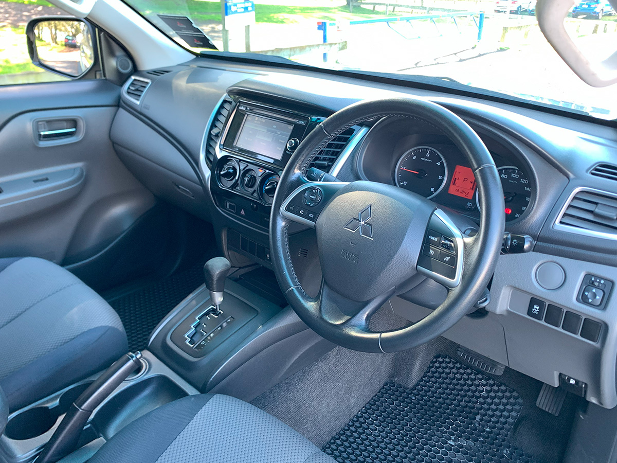 2015 Mitsubishi Triton GLXR 2.4L Diesel Turbo 2WD Auto