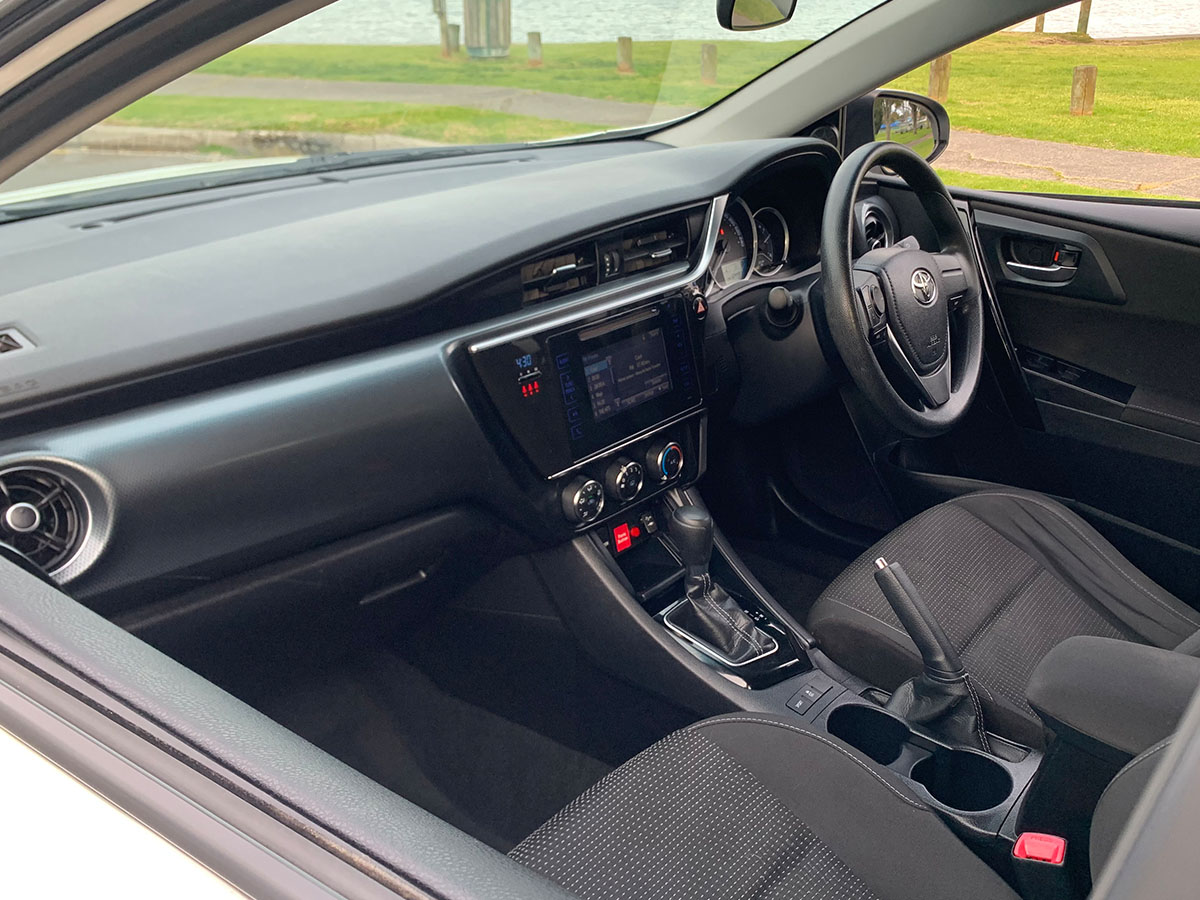 2015 Toyota Corolla GX 1.8L Petrol