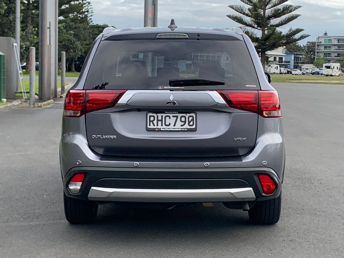 2018 Mitsubishi Outlander VRX 4WD 2.4L Petrol