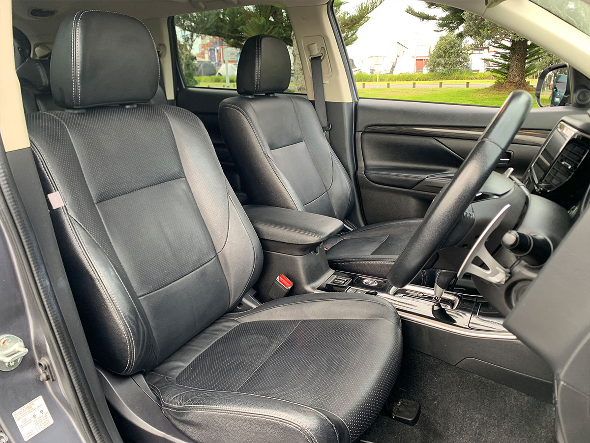 2018 Mitsubishi Outlander VRX 4WD 2.4L Petrol