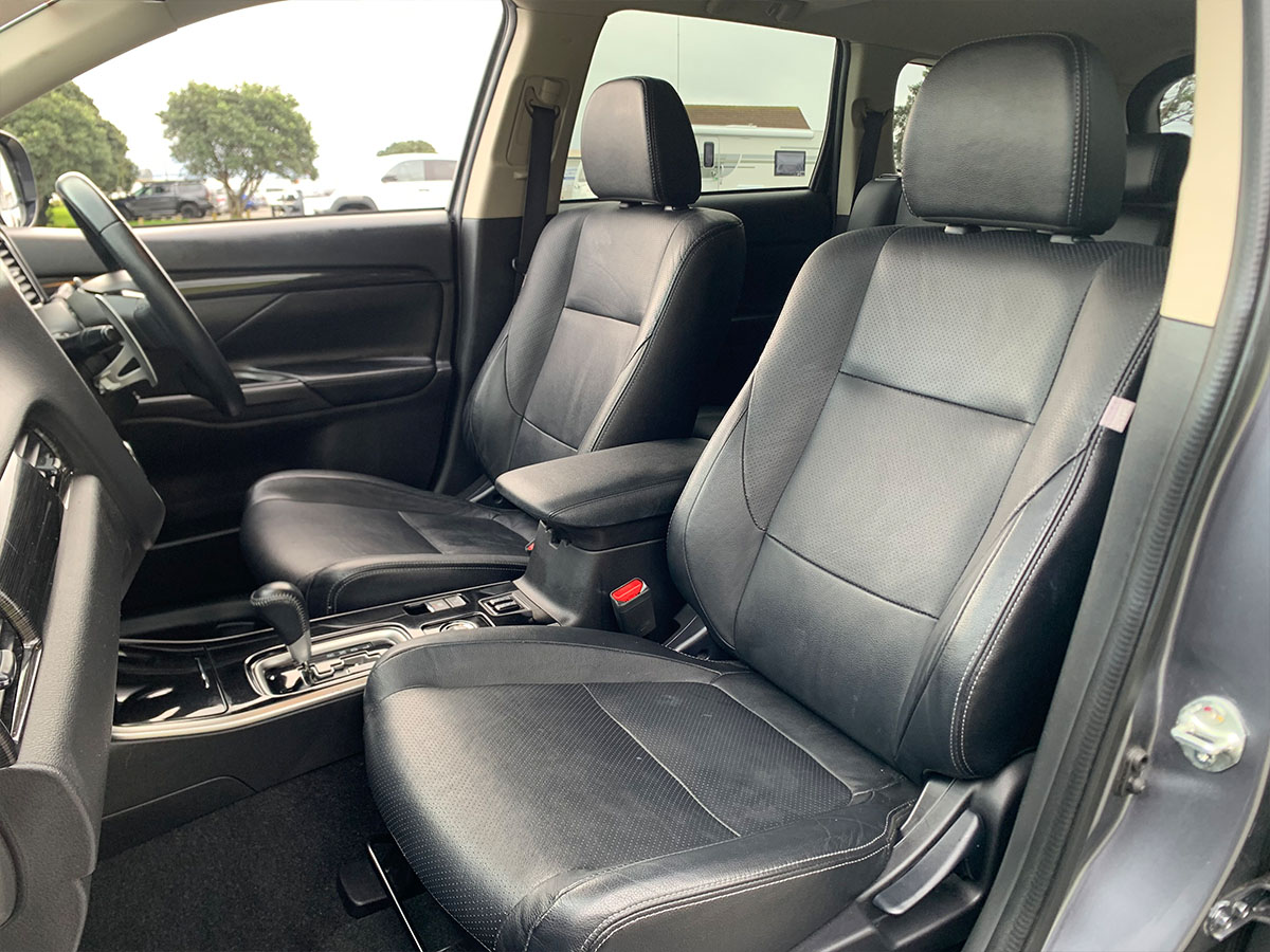 2018 Mitsubishi Outlander VRX 4WD 2.4L Petrol